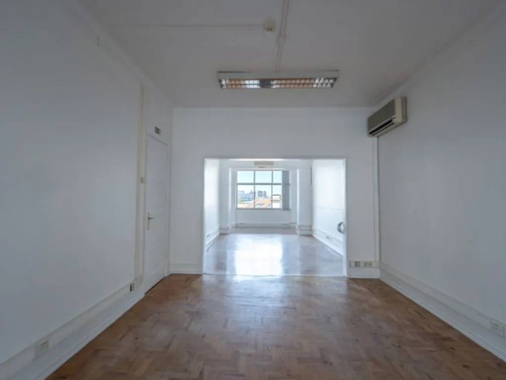 Toad - Luxury Apartment Complex in Bairro Azul, Lisbon