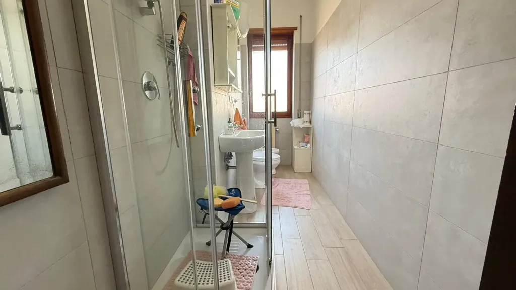 Salles de bain - Spacious Apartment with Balconies in Caserta