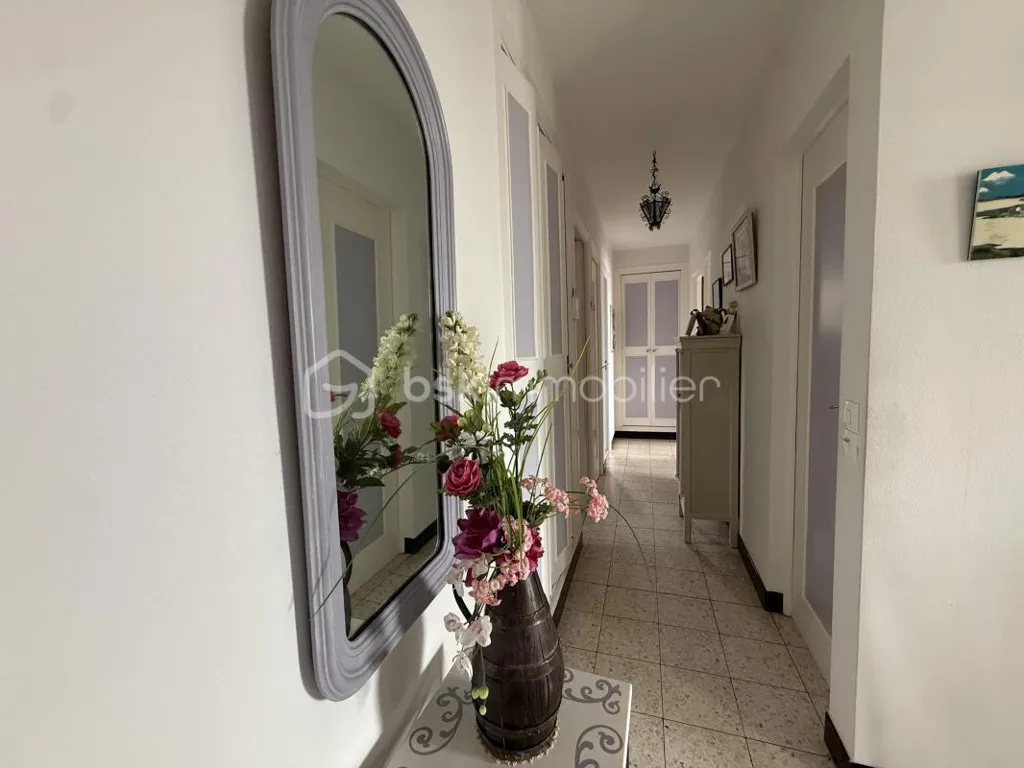 Ingresso - House with Balcony near Lisieux