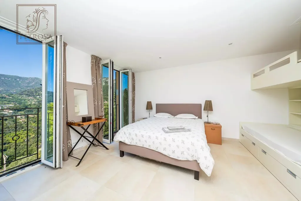 Magamistoad - Villa with Sea View in Prestigious Menton