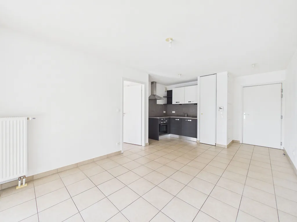 Soggiorno - Bright 2-Bedroom Apartment with Balcony in Bischheim