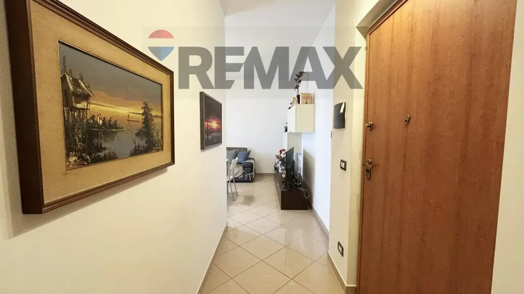 hallway_entrance