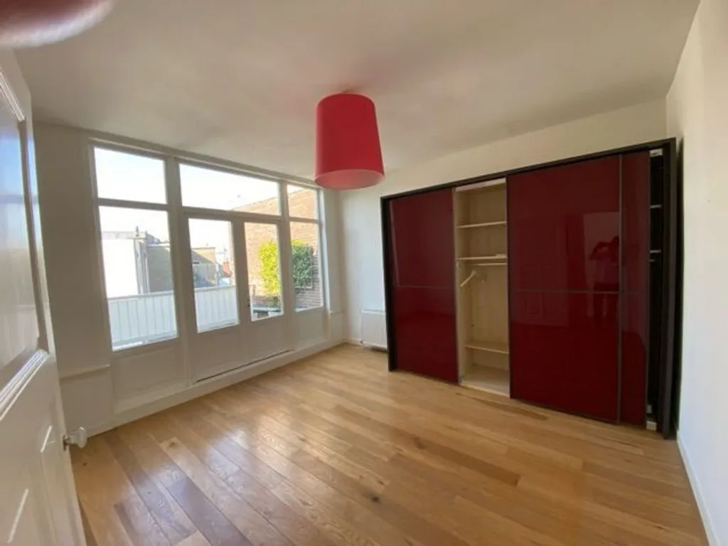 Rooms - Double Upper Flat with Terraces in Den Haag