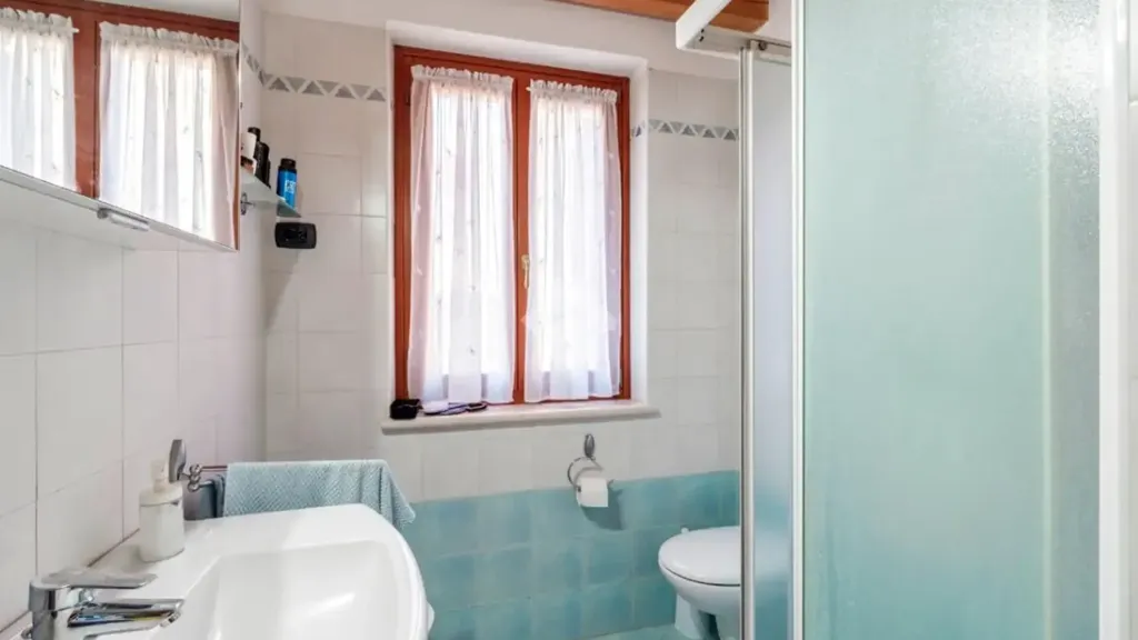 Vannitoad - Rustic Villa with Garden in Lazise