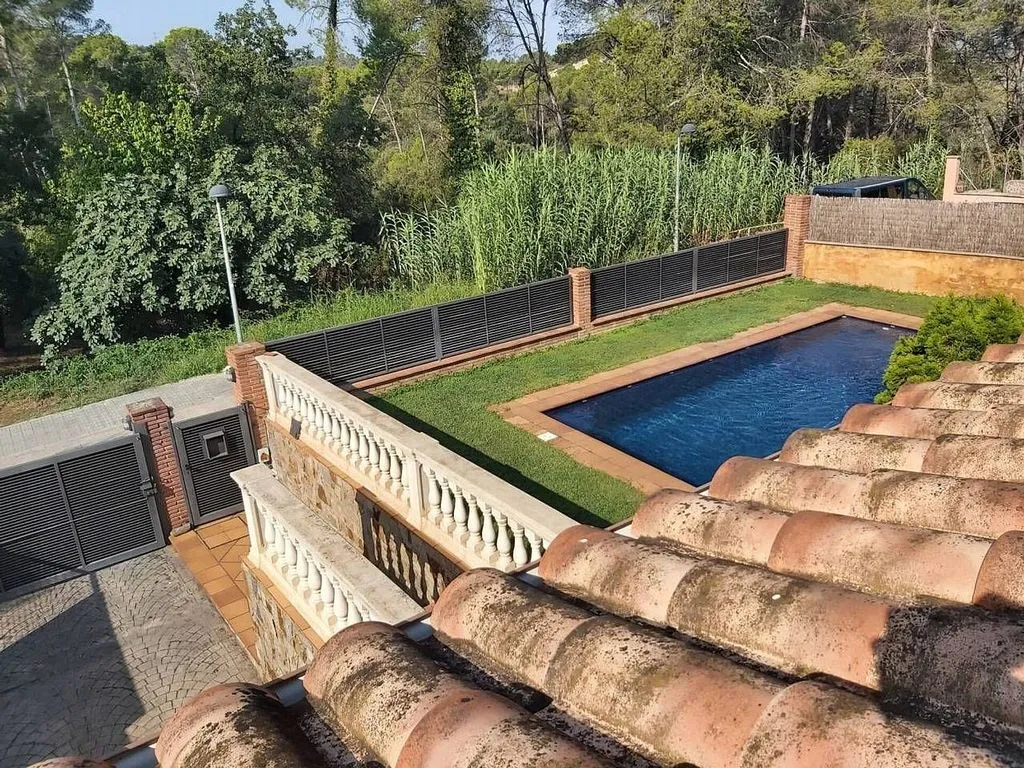 Vista aerea - Spacious House with Pool in Valldoreix, Sant Cugat