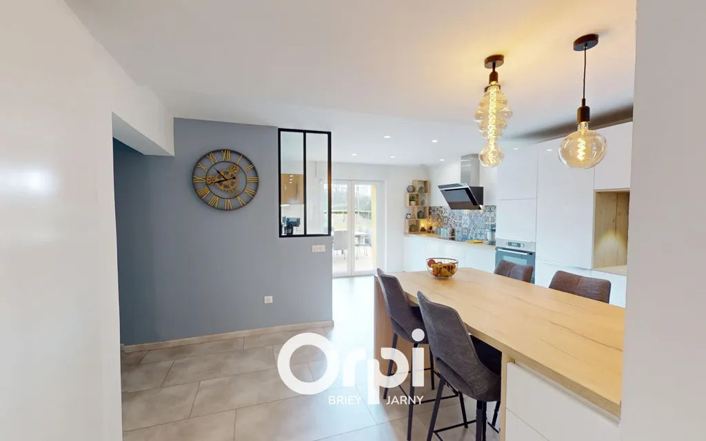 Köök - Renovated Lorraine House with Pool in Mance
