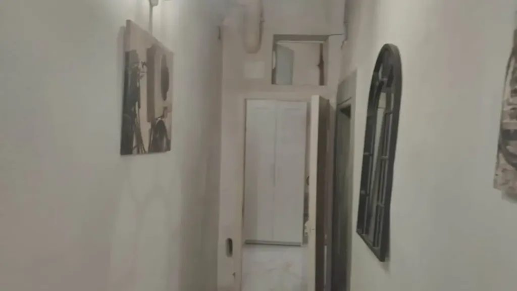 Esik - Renaissance Studio in Florence's Historic Centre