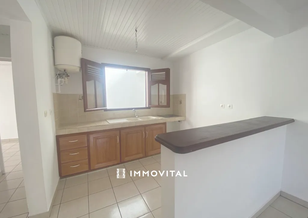 Kitchen - 3-Bedroom Apartment with Terrace in Pointe Noire
