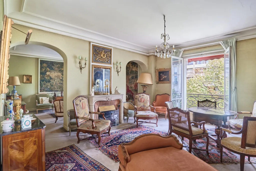 Soggiorno - 2/3 Bed Apartment in 1930s Building, Paris 16th