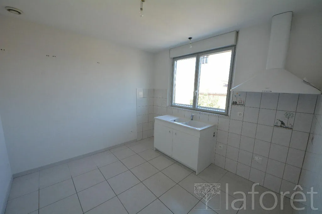 Salles de bain - Appartement Calme en Centre-Ville à Saint-Sulpice