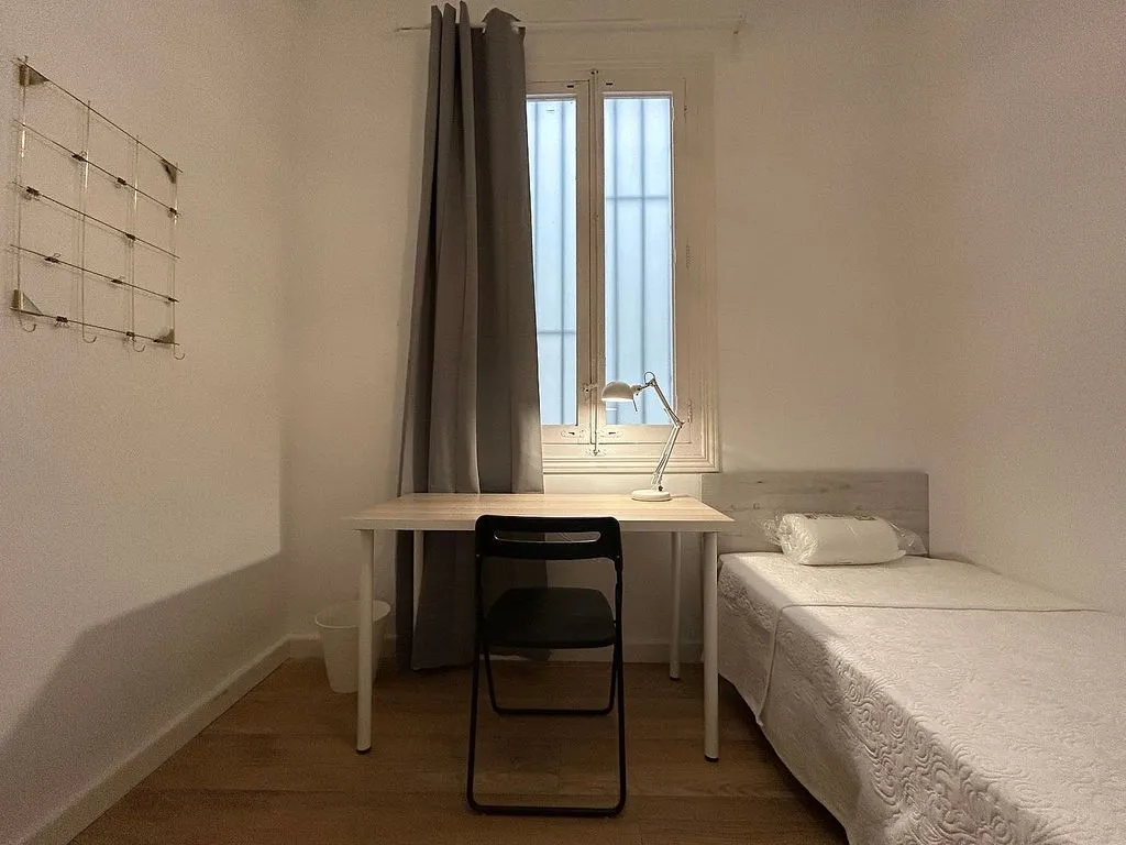 Camere da letto - Furnished Flat with Lift in Sant Francesc