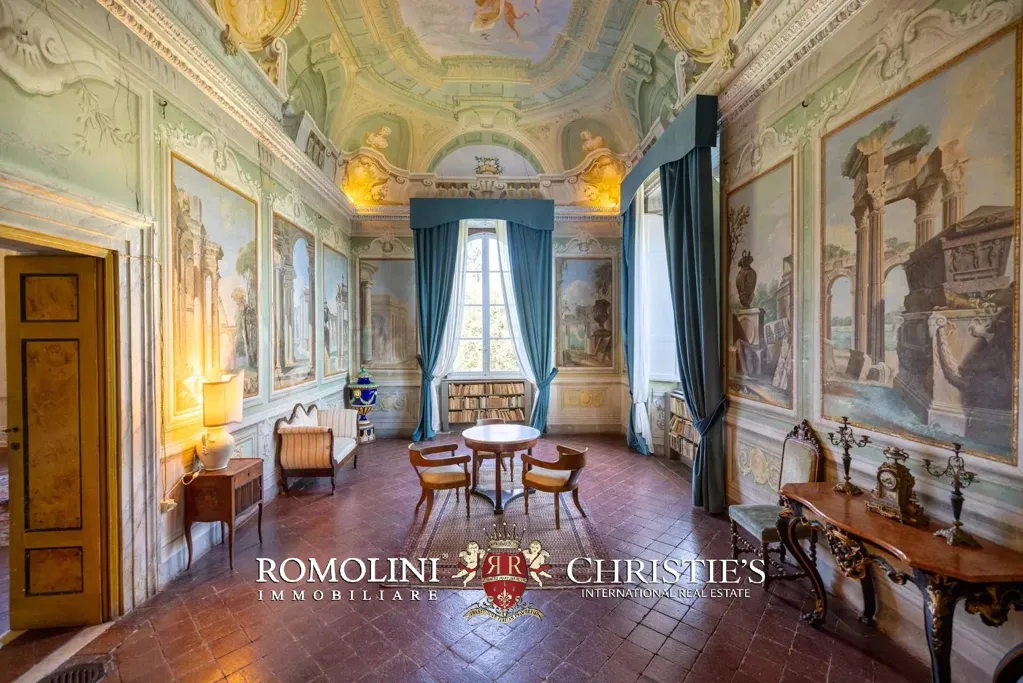 Salle à manger - Frescoed Villa with Garden near Lucca