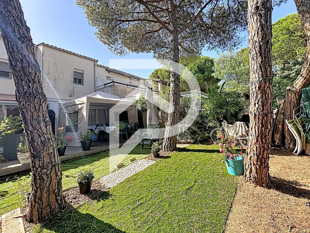 Aed - 2-Bed Flat with Garden in Le Cap d'Agde