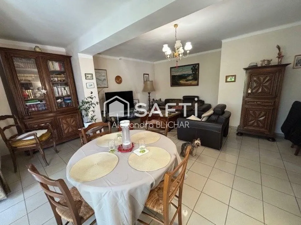 Salle à manger - Maison avec Jardin et Garage à Ollioules
