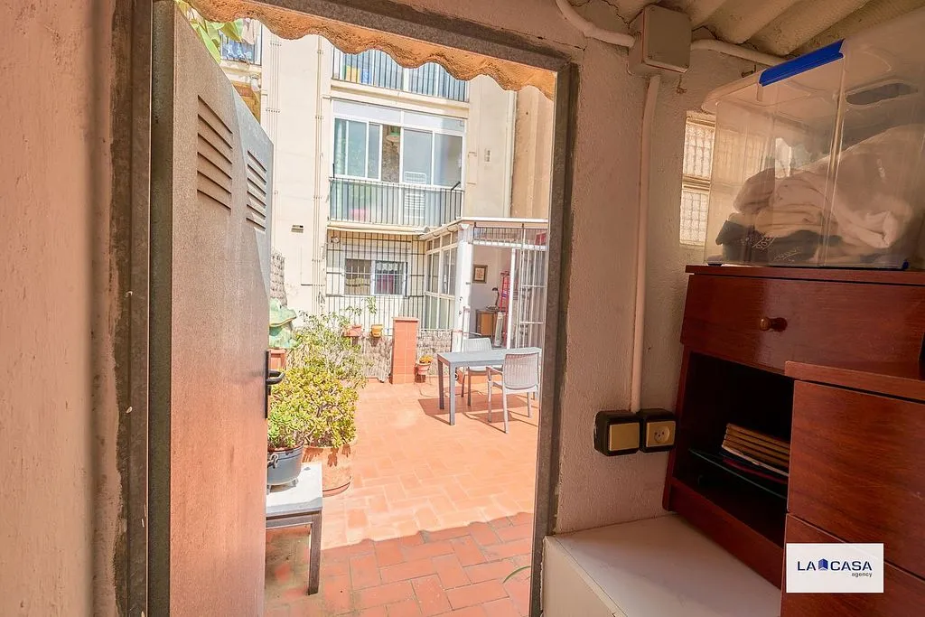 Balcon - Apartment with Terrace in Creu Coberta