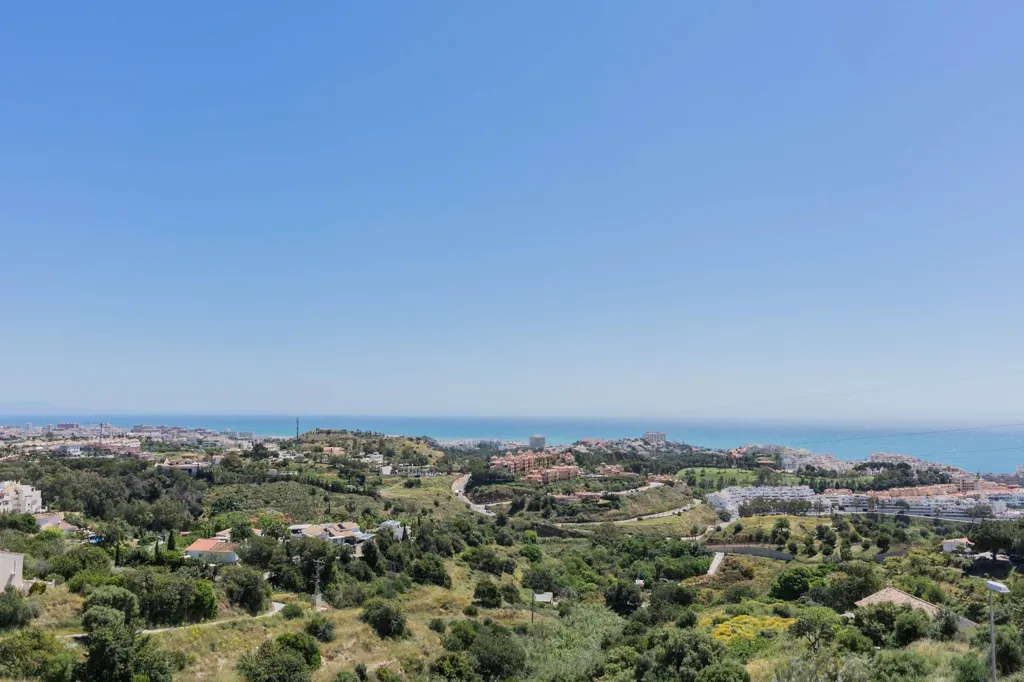 Balcon - Corner Chalet with Sea View in Benalmádena