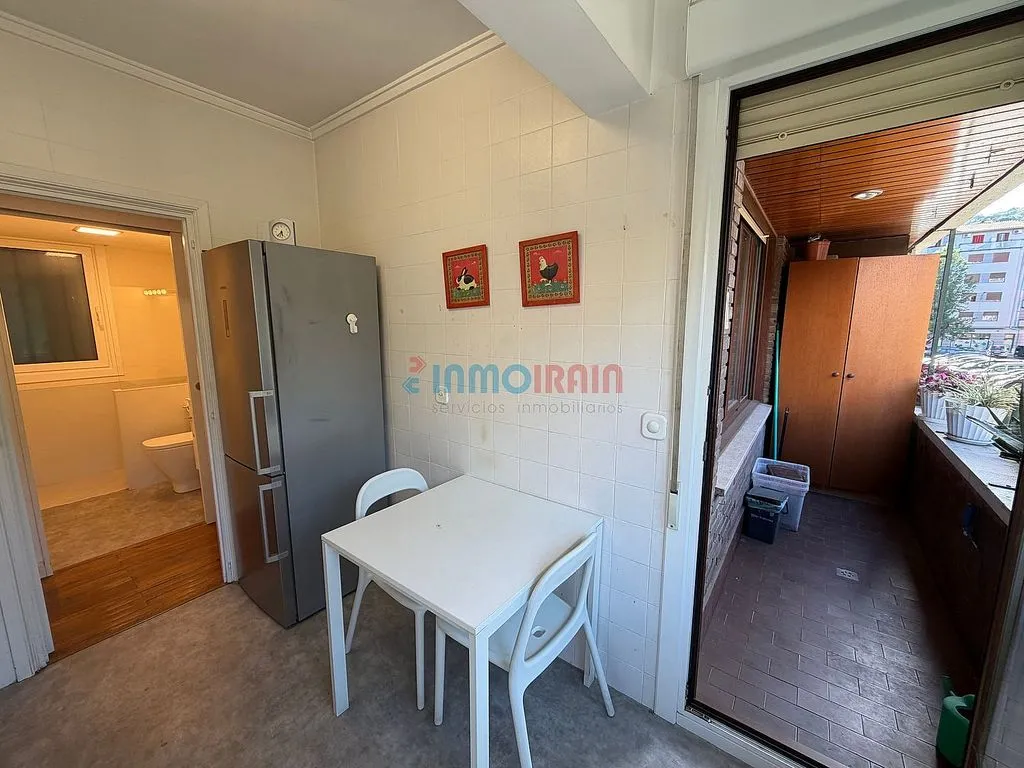 Salle à manger - Apartment with Balcony in Ordizia