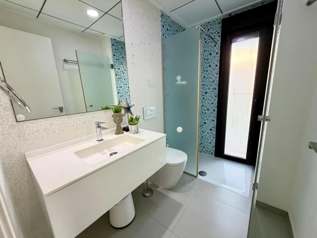 Salles de bain - Modern Villa with Pool in Rojales