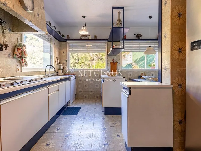 Cuisine - Chalet with Private Pool in Cala Canyelles, Lloret de Mar