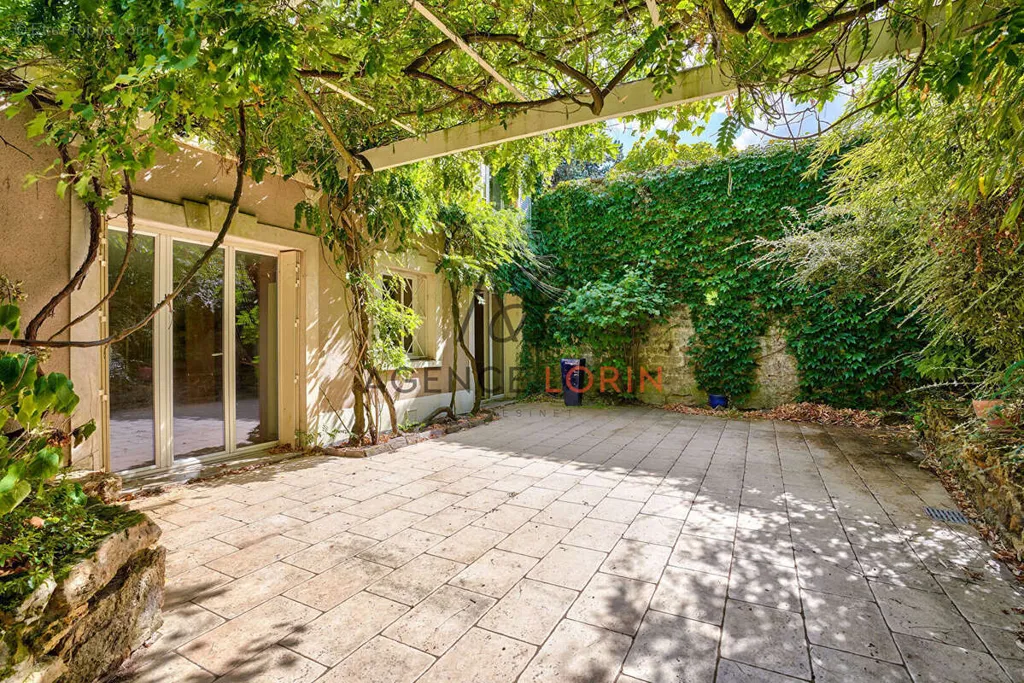 Jardin - Maison de Caractère avec Jardin à Chatou