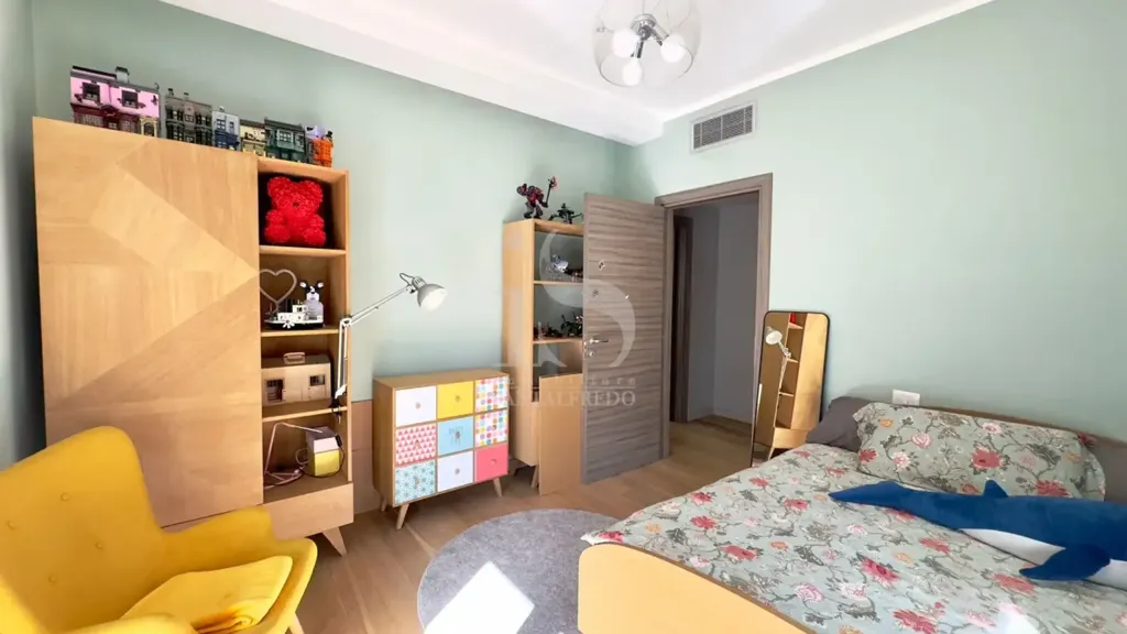 Chambres - Modern Trilocale with Terrace in Milan