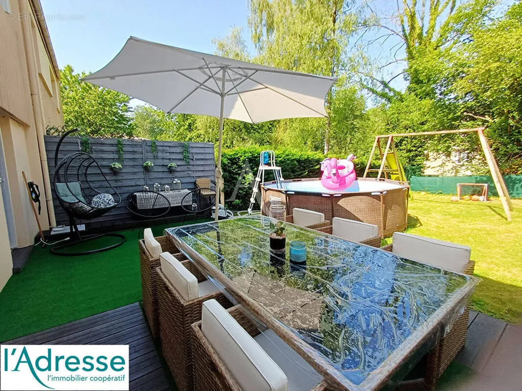 7-room house in Champs-Sur-Marne