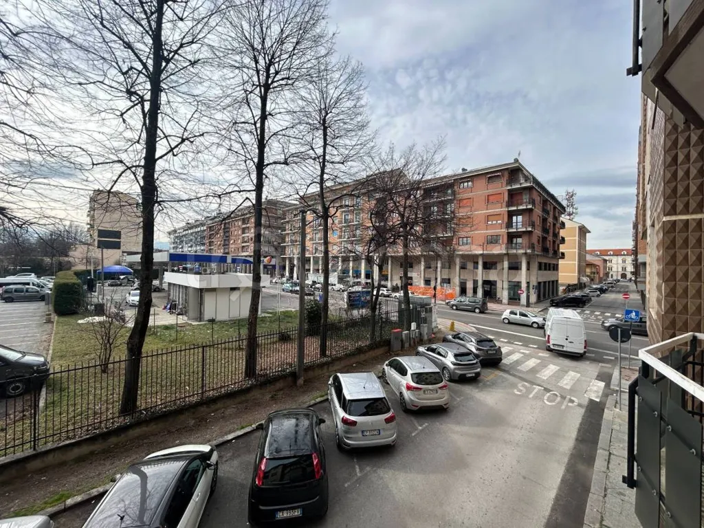 Rõdu - Quadruplex with Balcony in Cuneo