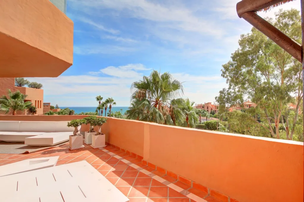 Terrass - Apartment with Sea View in Estepona