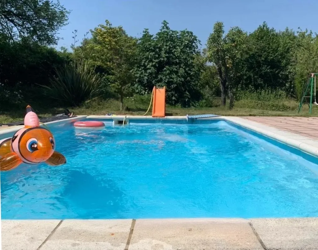 Piscina - Maison de Maître with Private Park in Village