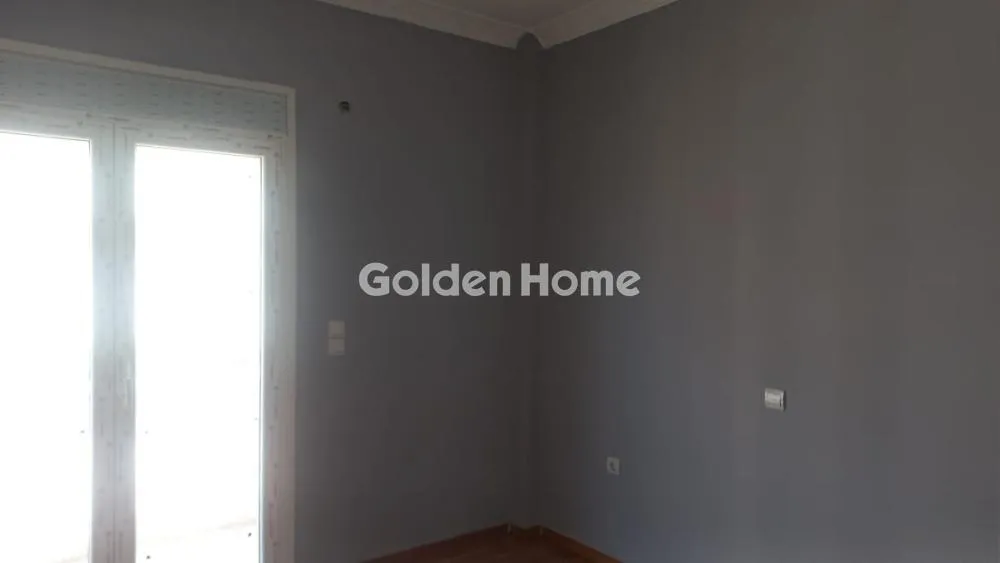 Toad - Bright Apartment with Mountain View in Petroupoli Centre