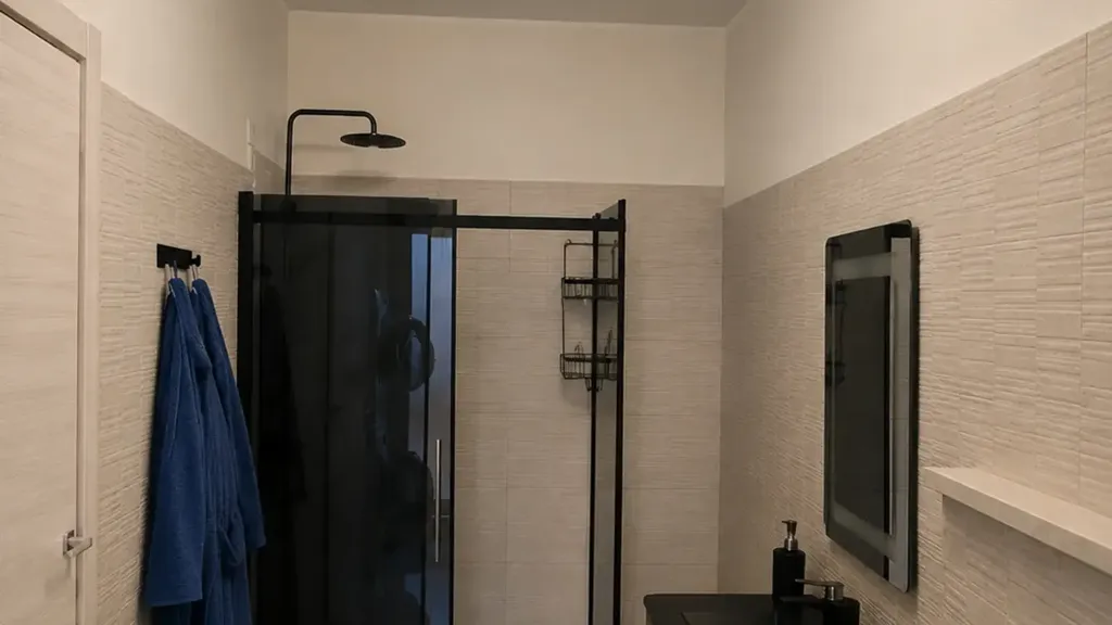 Vannitoad - Modern Apartment with Veranda in Carbonia