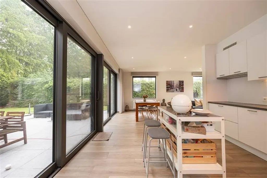 Cuisine - Villa moderne avec terrasse à Brasschaat