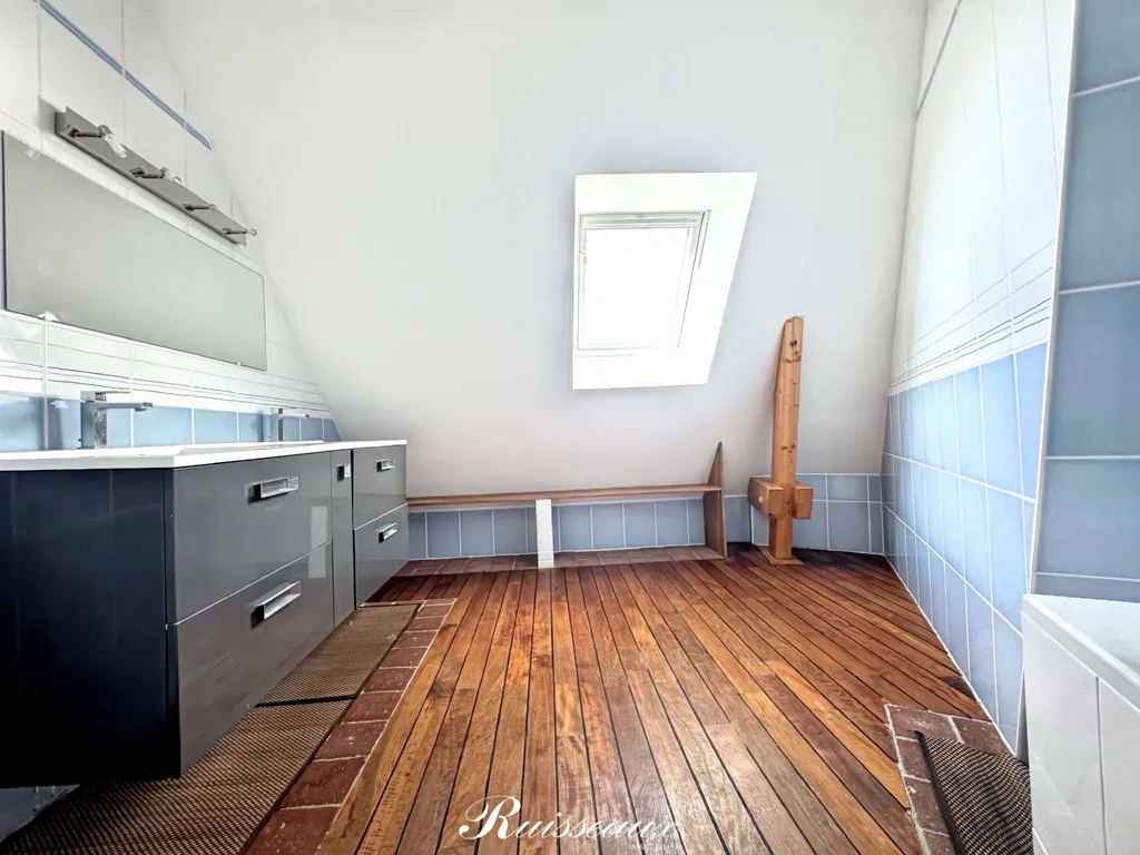 Vannitoad - Contemporary House with Garden in Dijon