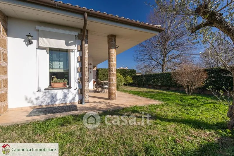 Jardin - Bifamiliar Villa with Private Garden in Capranica
