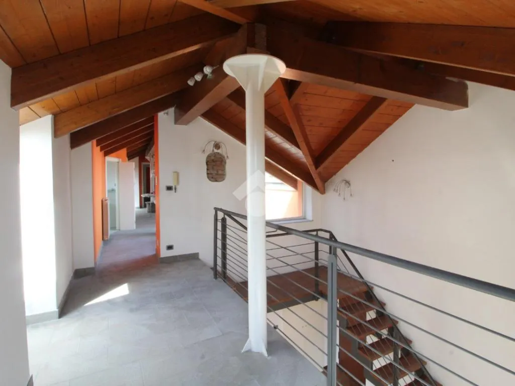 Rooms - Restored 4-Room Apartment in Pianezza