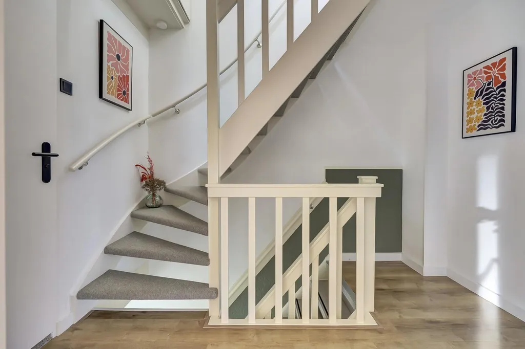 Toad - Fully Renovated Corner House with Garden in De Lier