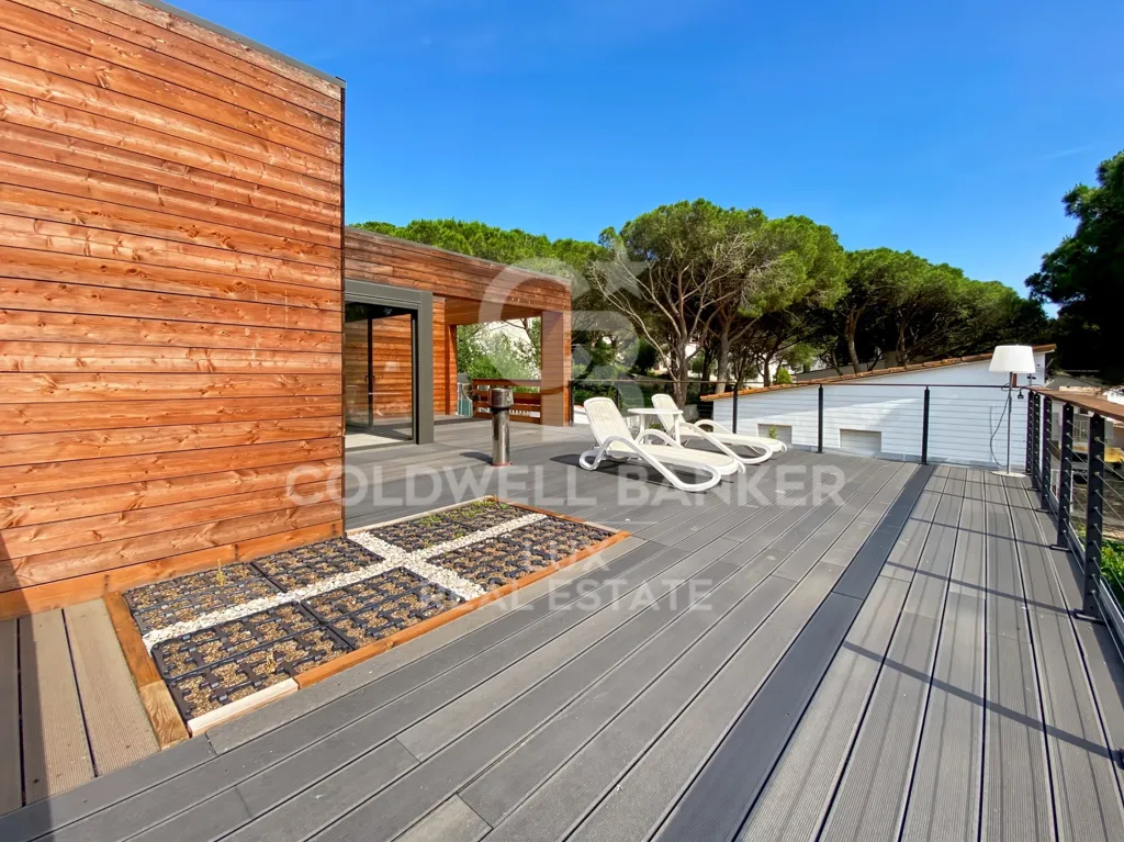 Terrass - Modern House with Beachfront in L'Escalà