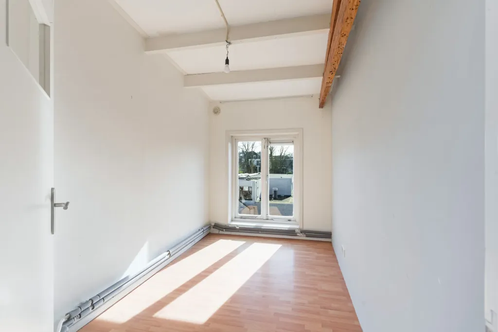 Pièces - Charming Apartment with Balcony in Utrecht