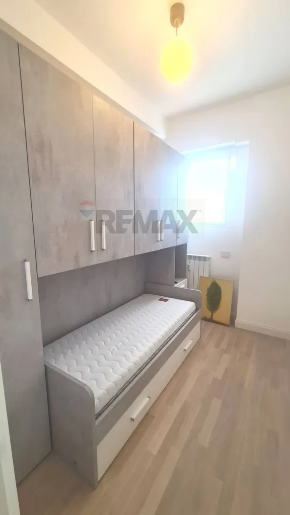 Magamistoad - Armed Trilocale with Garden in Milan