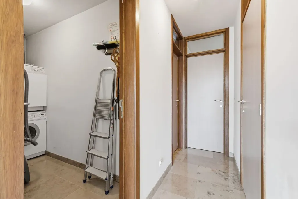 Buanderie - Appartement 3 Chambres avec Terrasse près de la Digue à Anvers