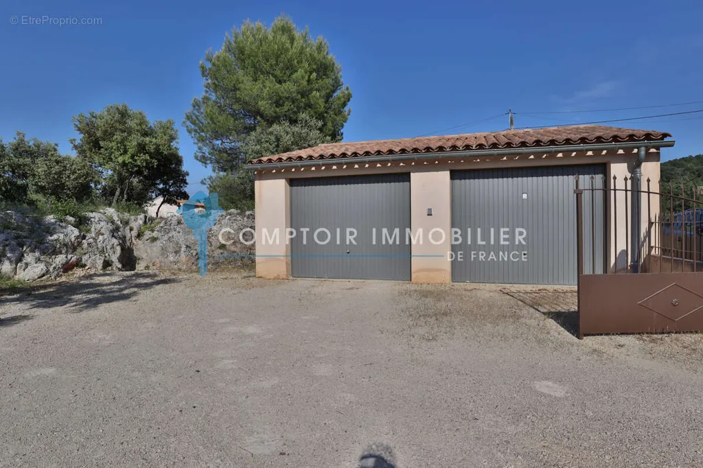 Esterno - Architectural House with Panoramic Views near Apt