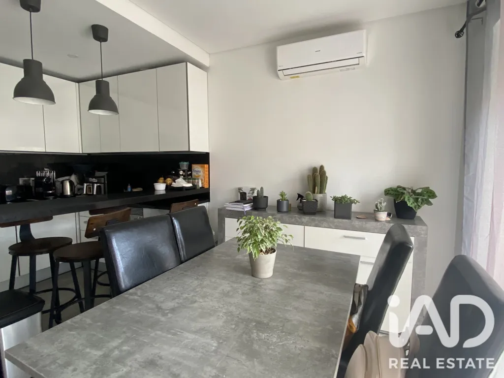 Cucina - Renovated Apartment with Balcony in Setúbal