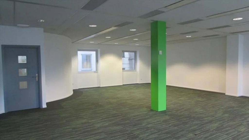Toad - Office Space with Rooftop View in Brussels