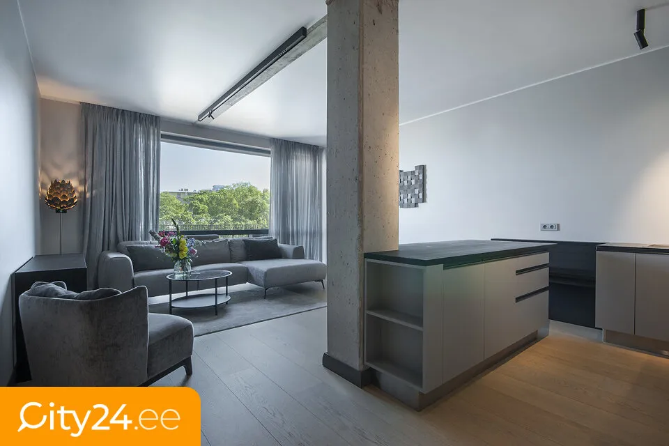 Elutuba - 3-Bedroom Apartment with Terrace in Riga Centre