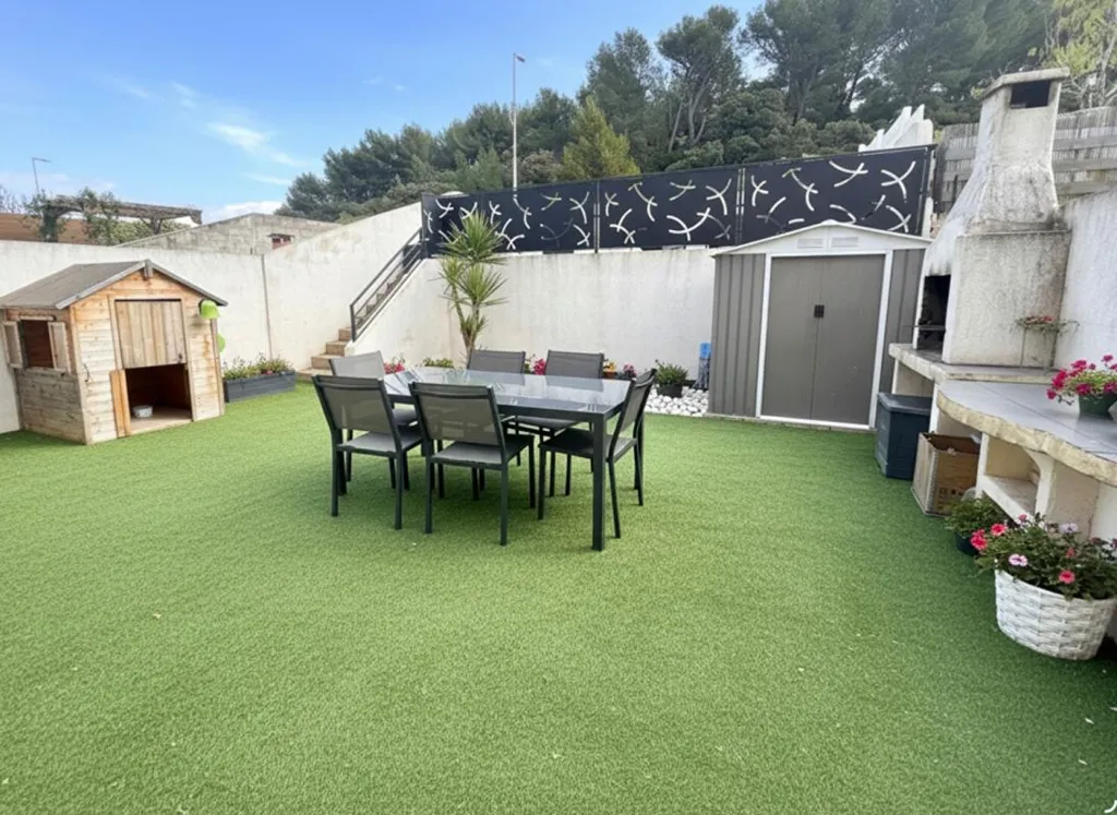 Terrasse - Maison avec Jardin et Garage près de la Plage