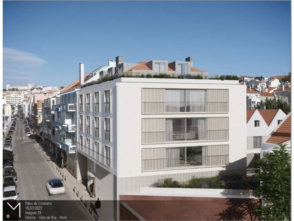 Luxury Duplex with Garden in Lisbon