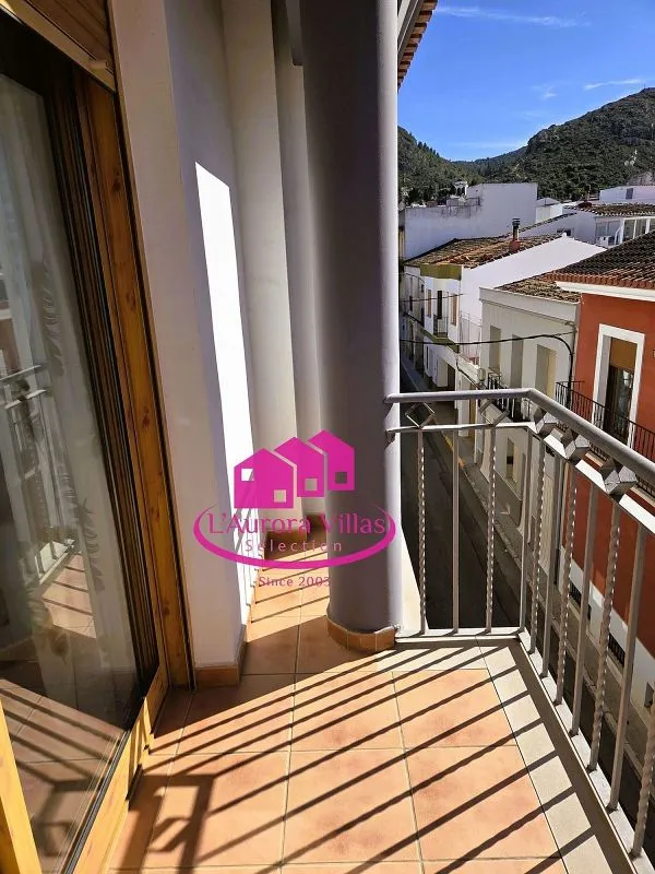 Rõdu - Duplex Apartment with Terrace in Pedreguer