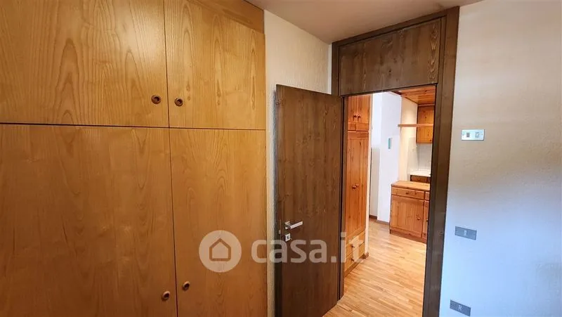 Esik - Central Bormio Apartment with Balcony
