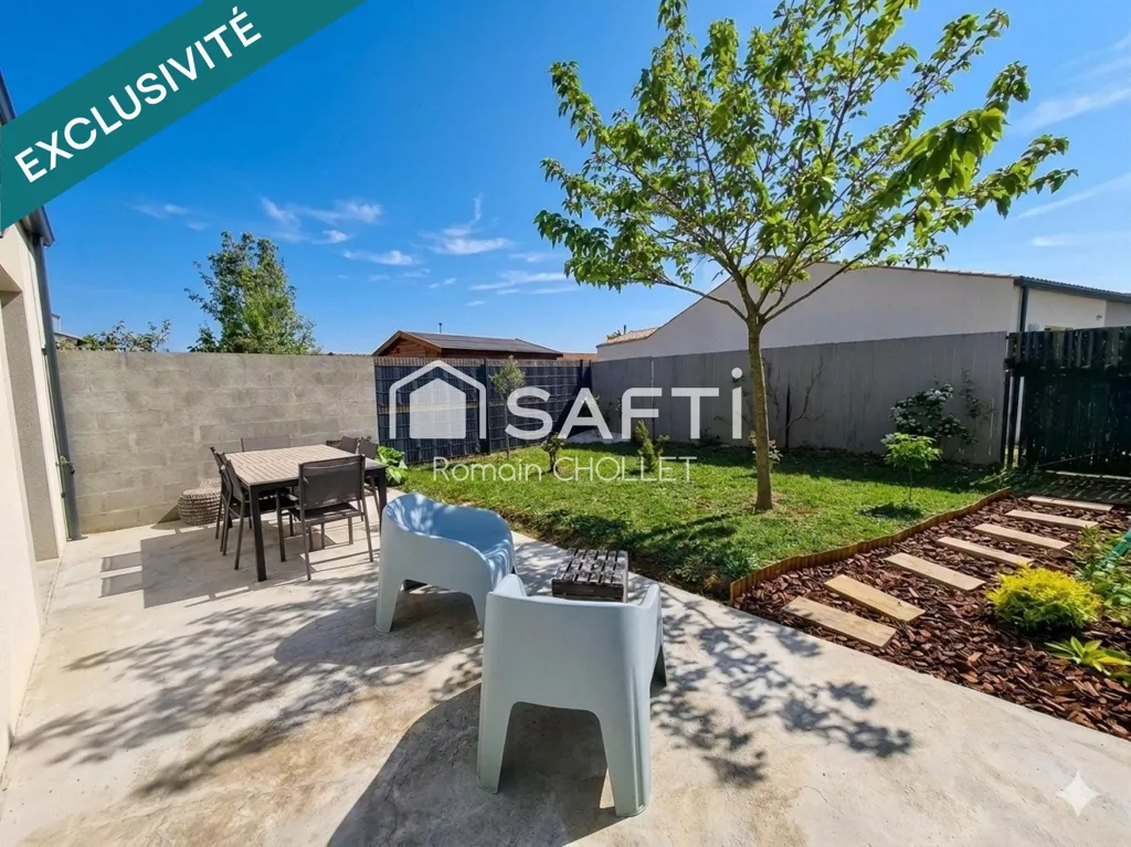 Aed - Modern House with Garden in Angliers
