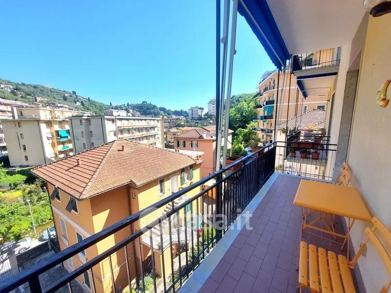 Rõdu - Sunny Trilocale with Balconies in Rapallo